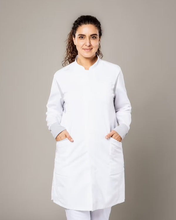 FOCUS MED&CARE Damen Arztkittel - (Langarm) - Weiß - S