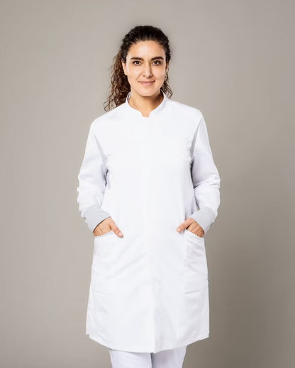 FOCUS MED&CARE Damen Arztkittel - (Langarm) - Weiß - M